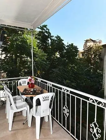 Lux, Cozy & Quite With Balcony At Taksim&istiklal 아파트 이스탄불